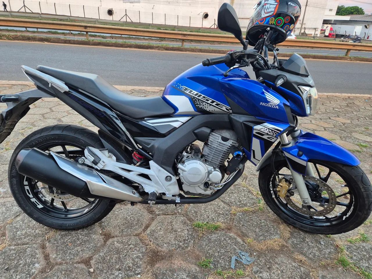 Twister 2021 super conservada 