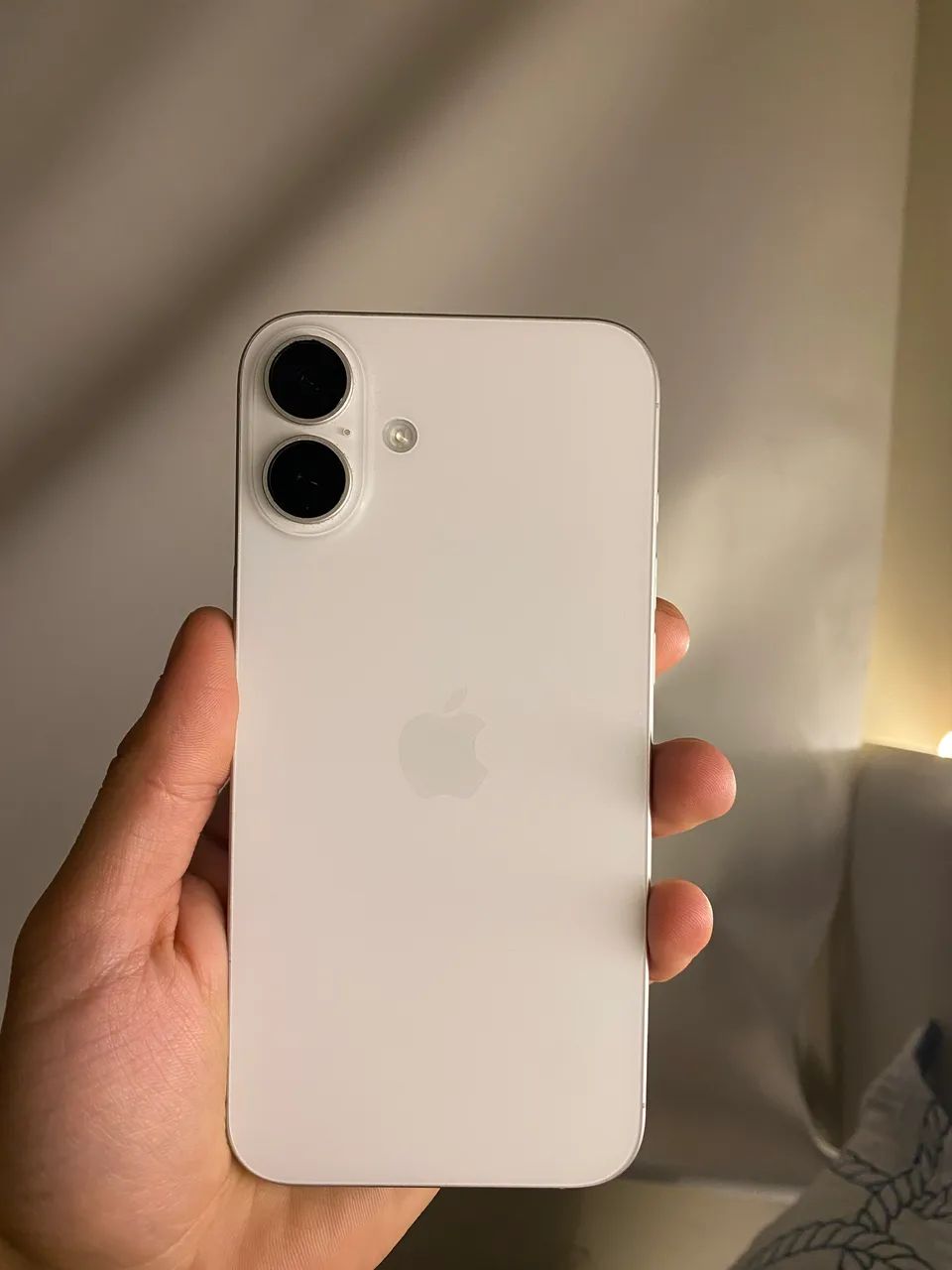 IPhone 16 plus seminovo impecável  - Foto 2