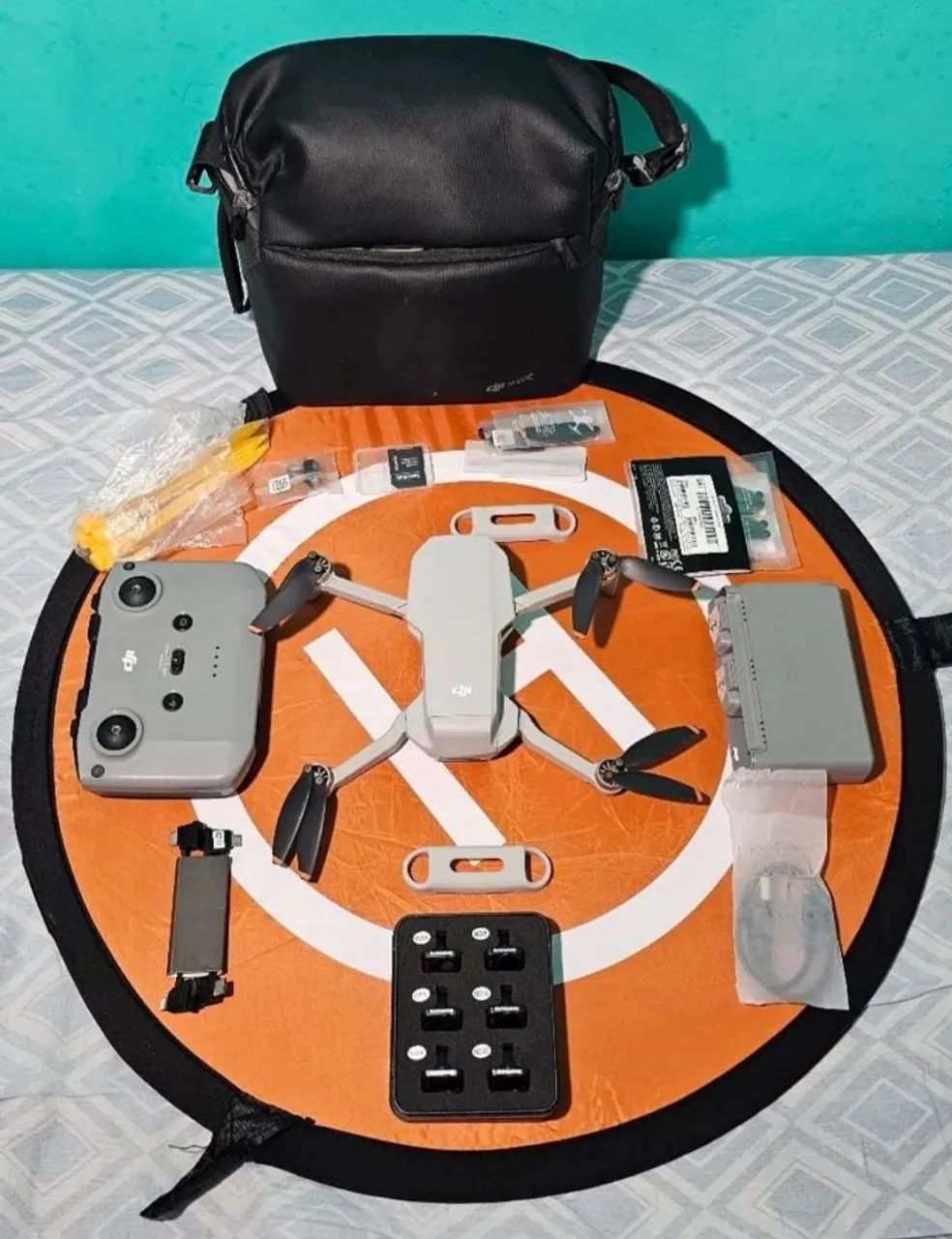 Drone DJI Mini 4K mais acessórios 2.000