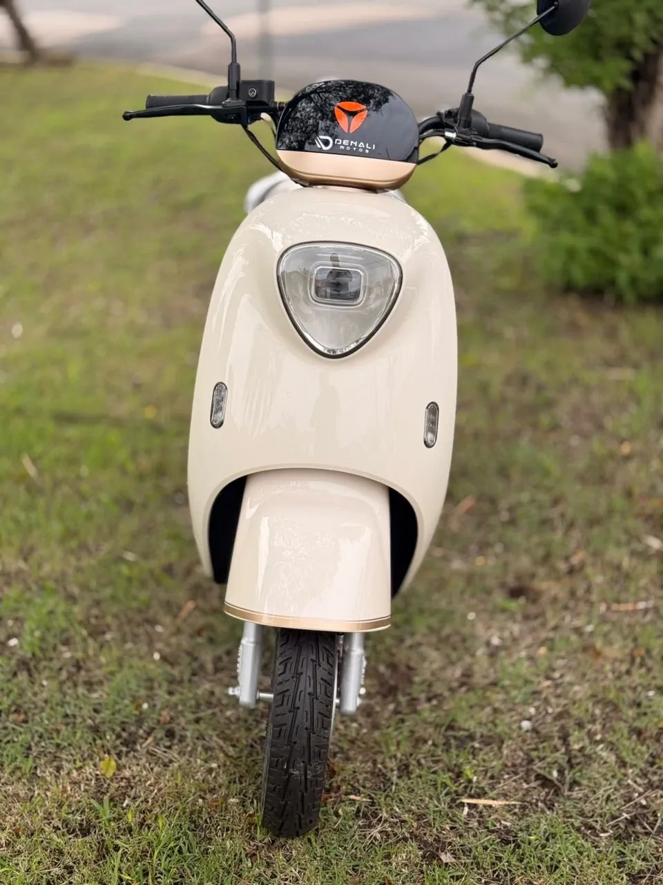 YADEA M6-H  - Foto 3