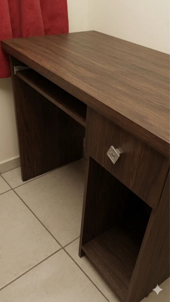 Mesa De Computador Pra Sair Rápido 441993187747450880