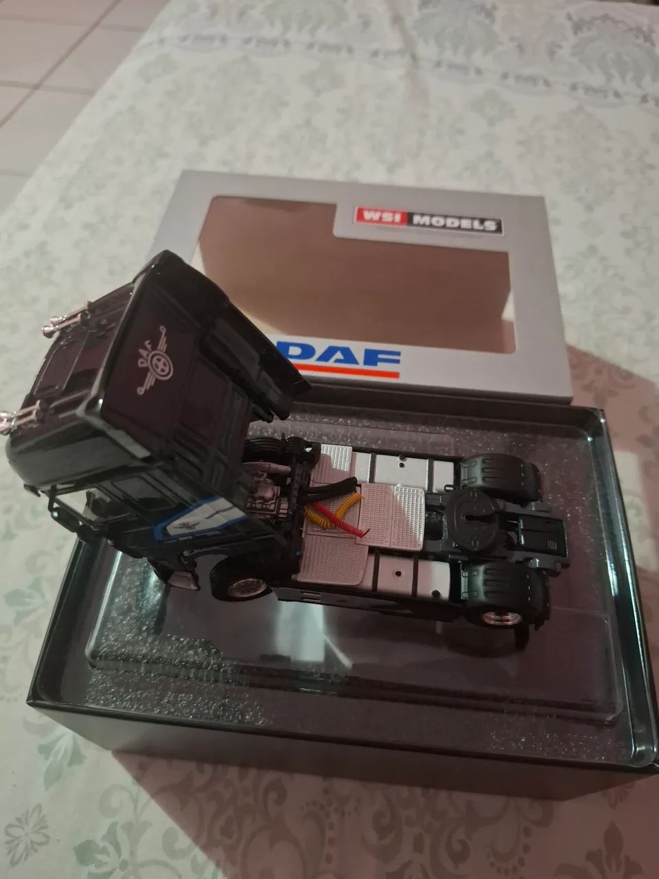 Miniatura 1:50 de ferro Daf Xf 530  - Foto 5
