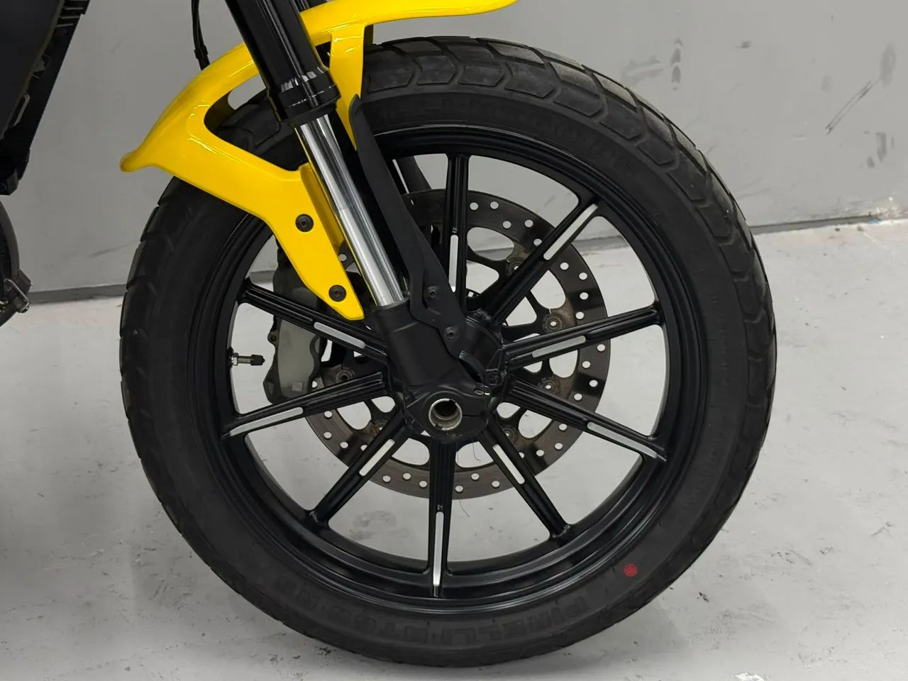 Ducati SCRAMBLER ICON 800cc - Foto 4