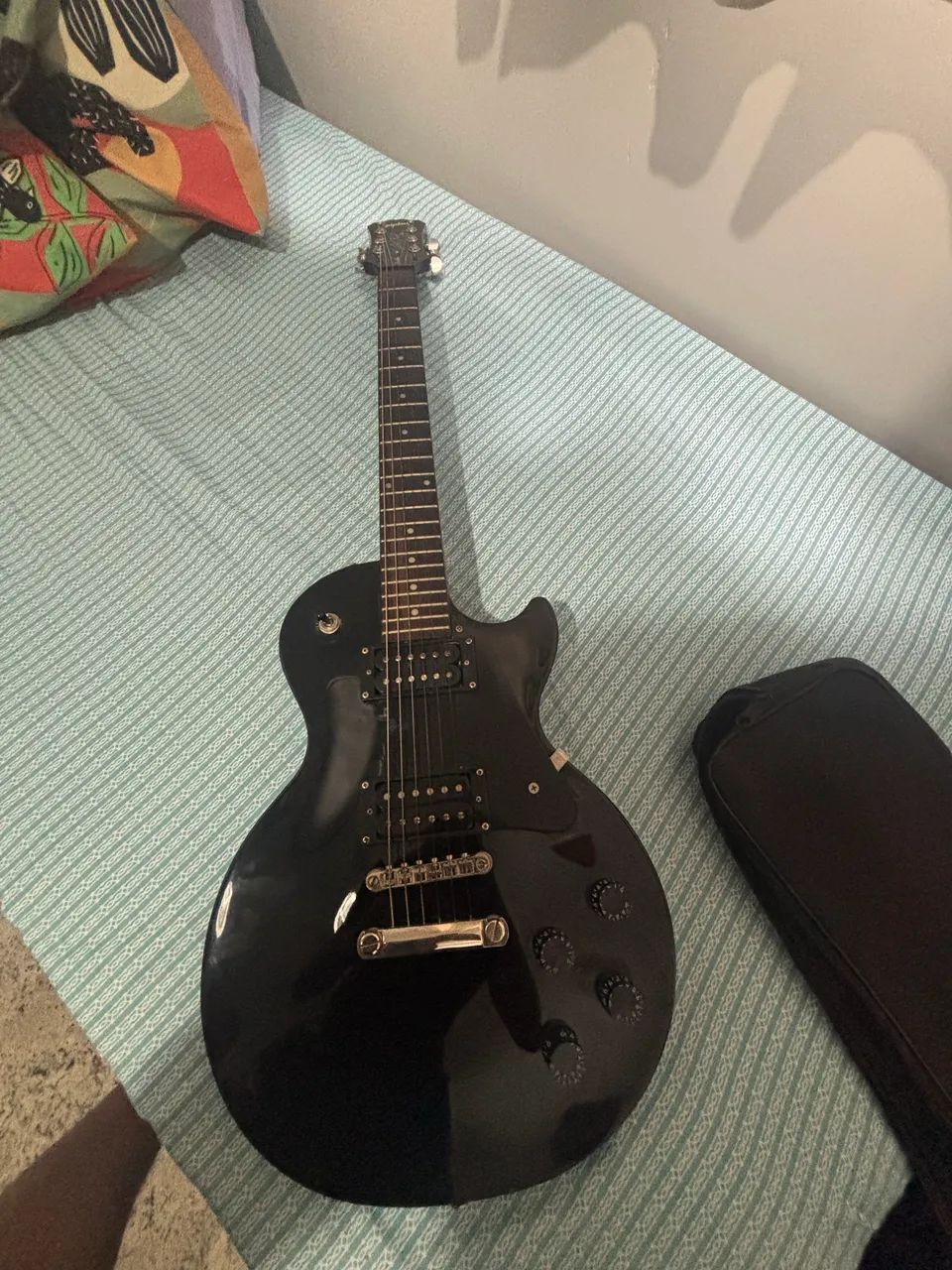 Guitarra Epiphone Les Paul - Foto 2