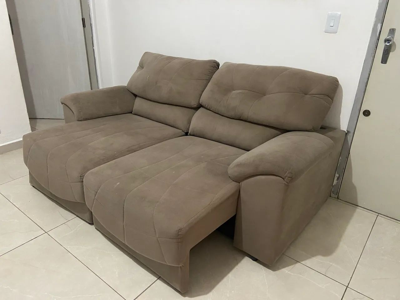 Sofá Retrátil Netsofás  