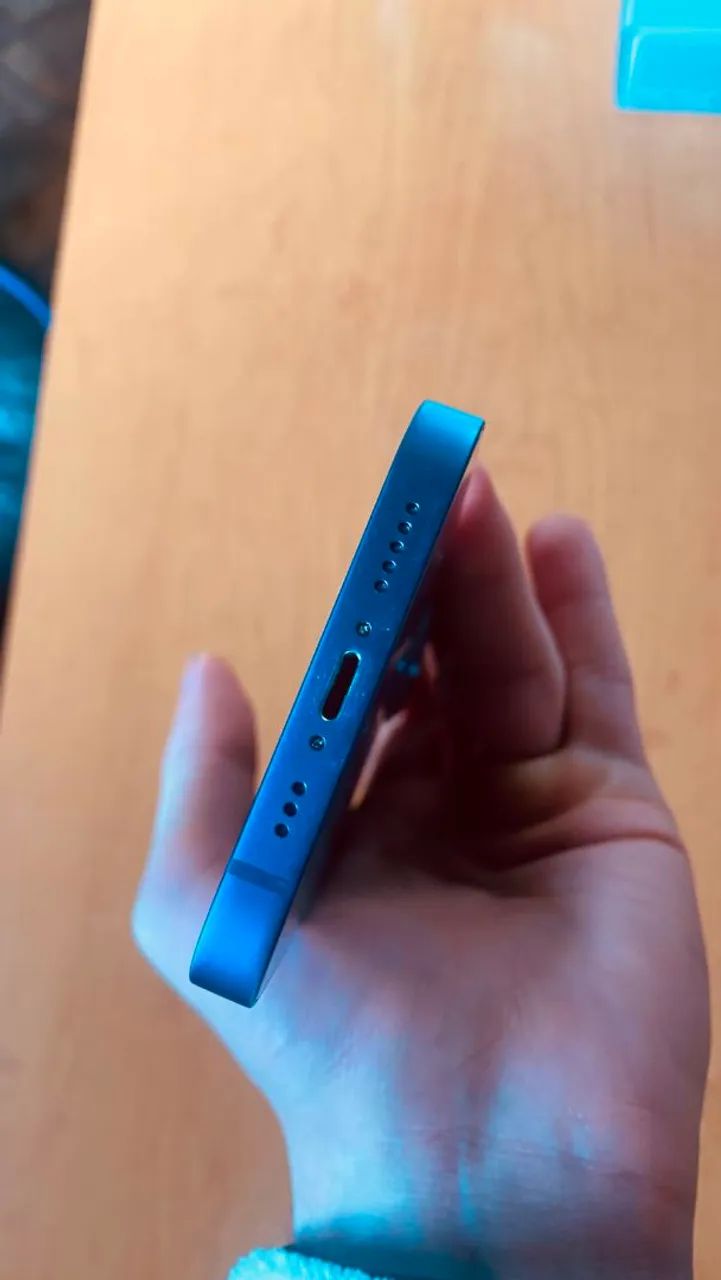 Iphone 13 azul - Foto 3