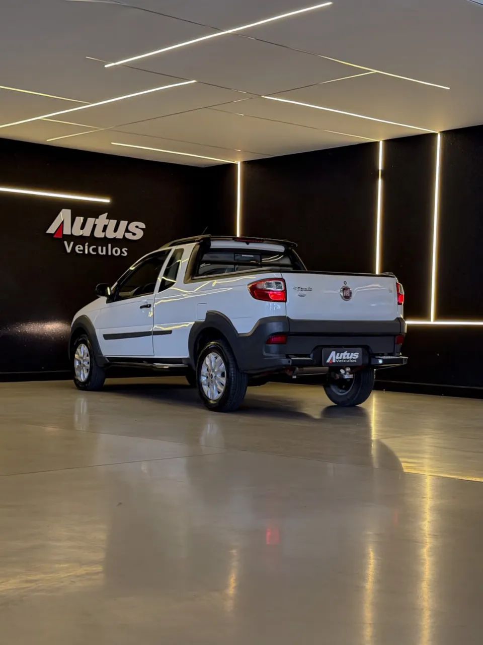 Fiat Strada Working 1.4 MPI Fire Flex 8V CE 2016 - Foto 2
