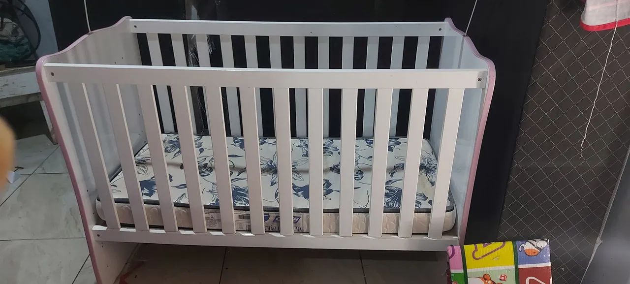 Berço de bebê 