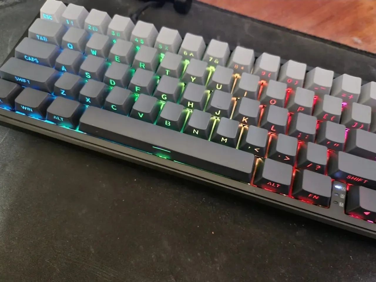 Teclado para jogos com fio!