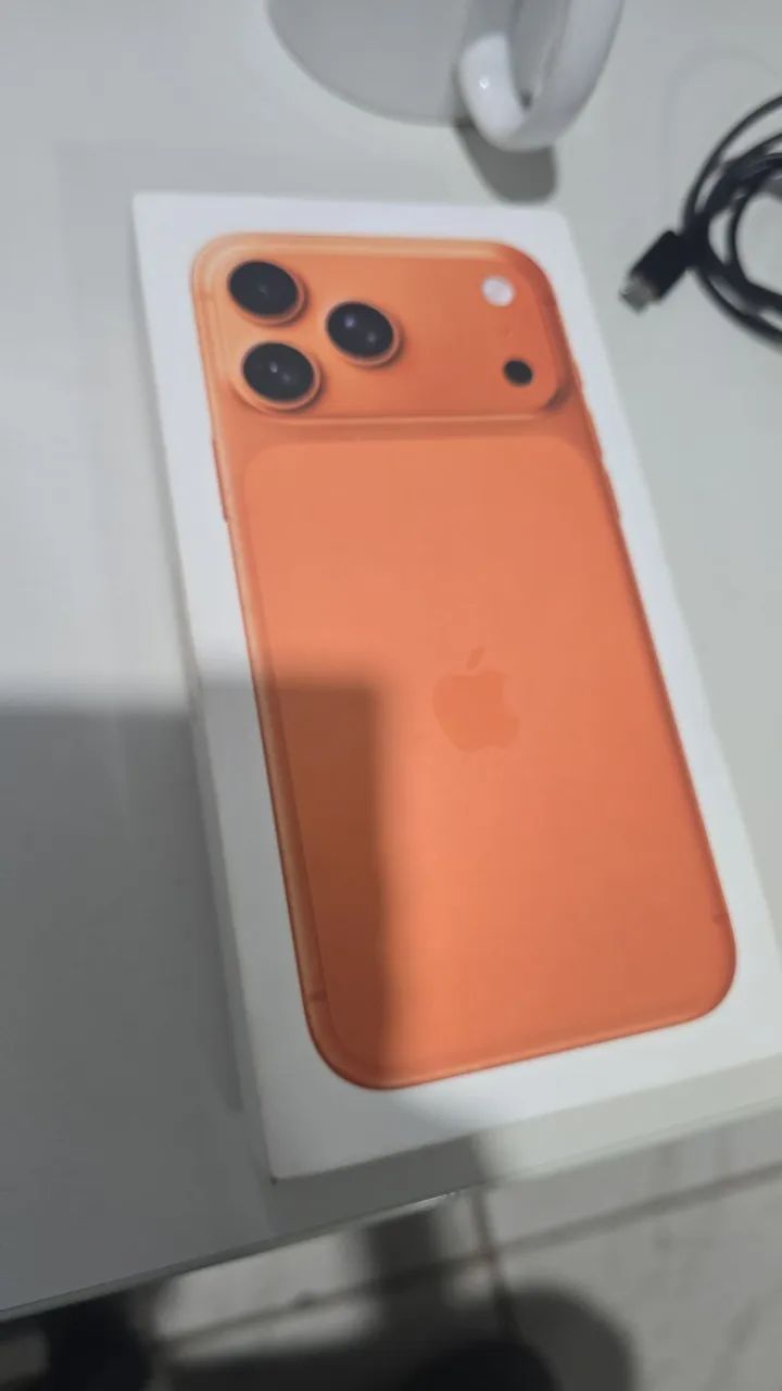 Vendo iphone 17 pro max 256 - Foto 2