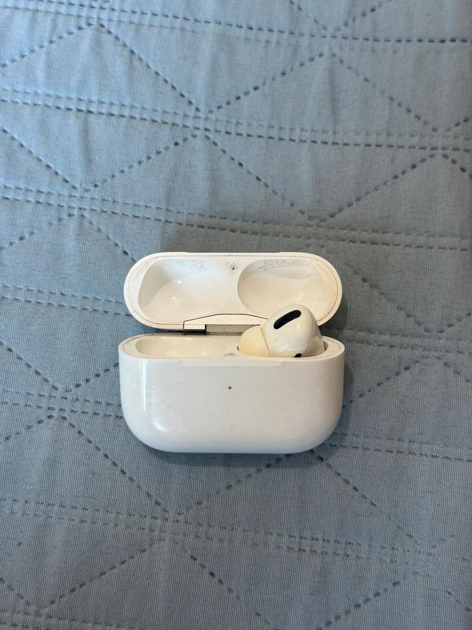 AIRPOD PRO, FALTANDO LADO ESQUERDO - Foto 2