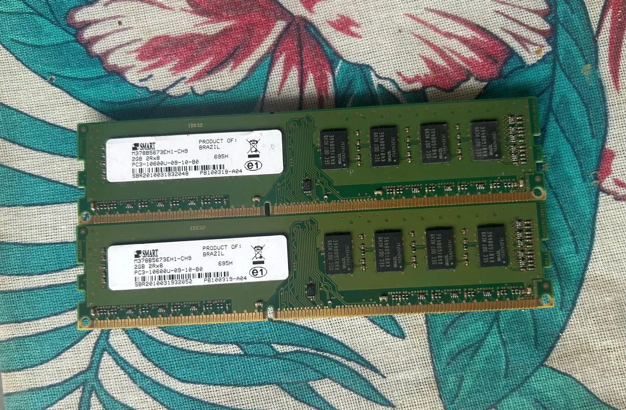 Memoria ram 2gb ddr3 10600 - par 