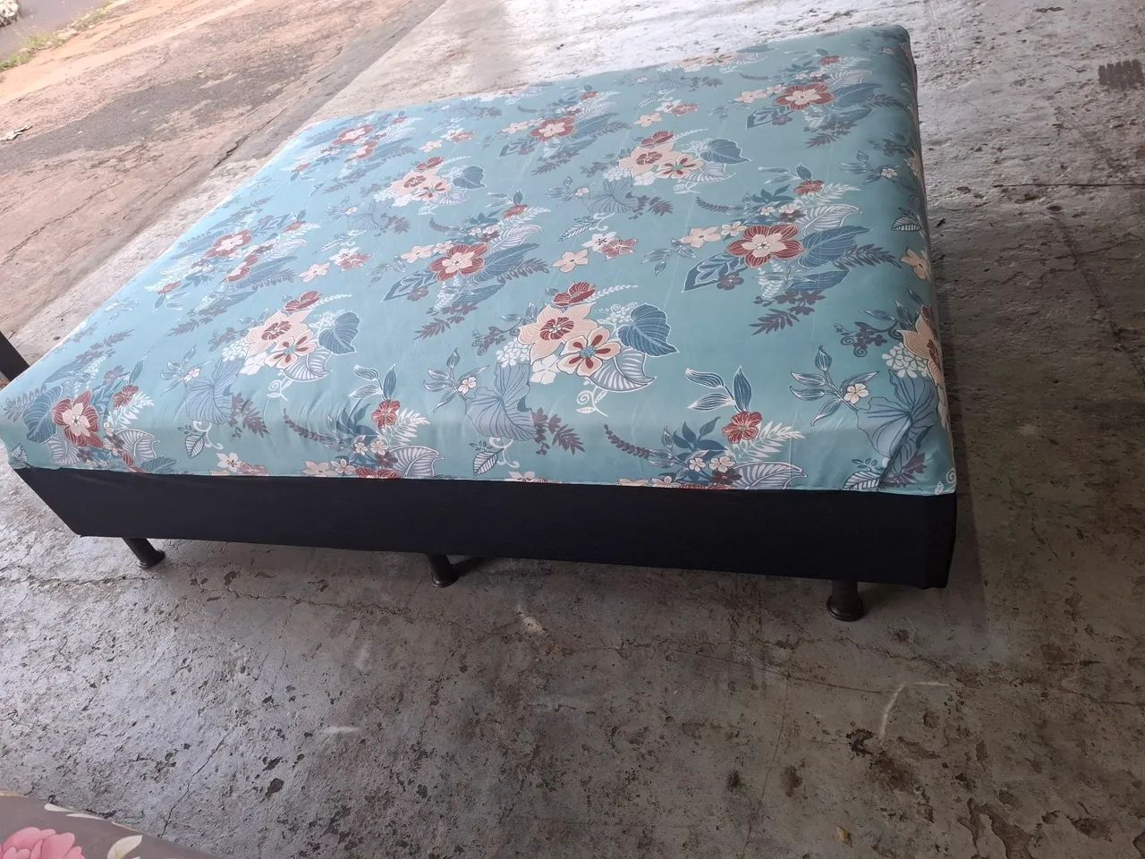 Cama Queen 