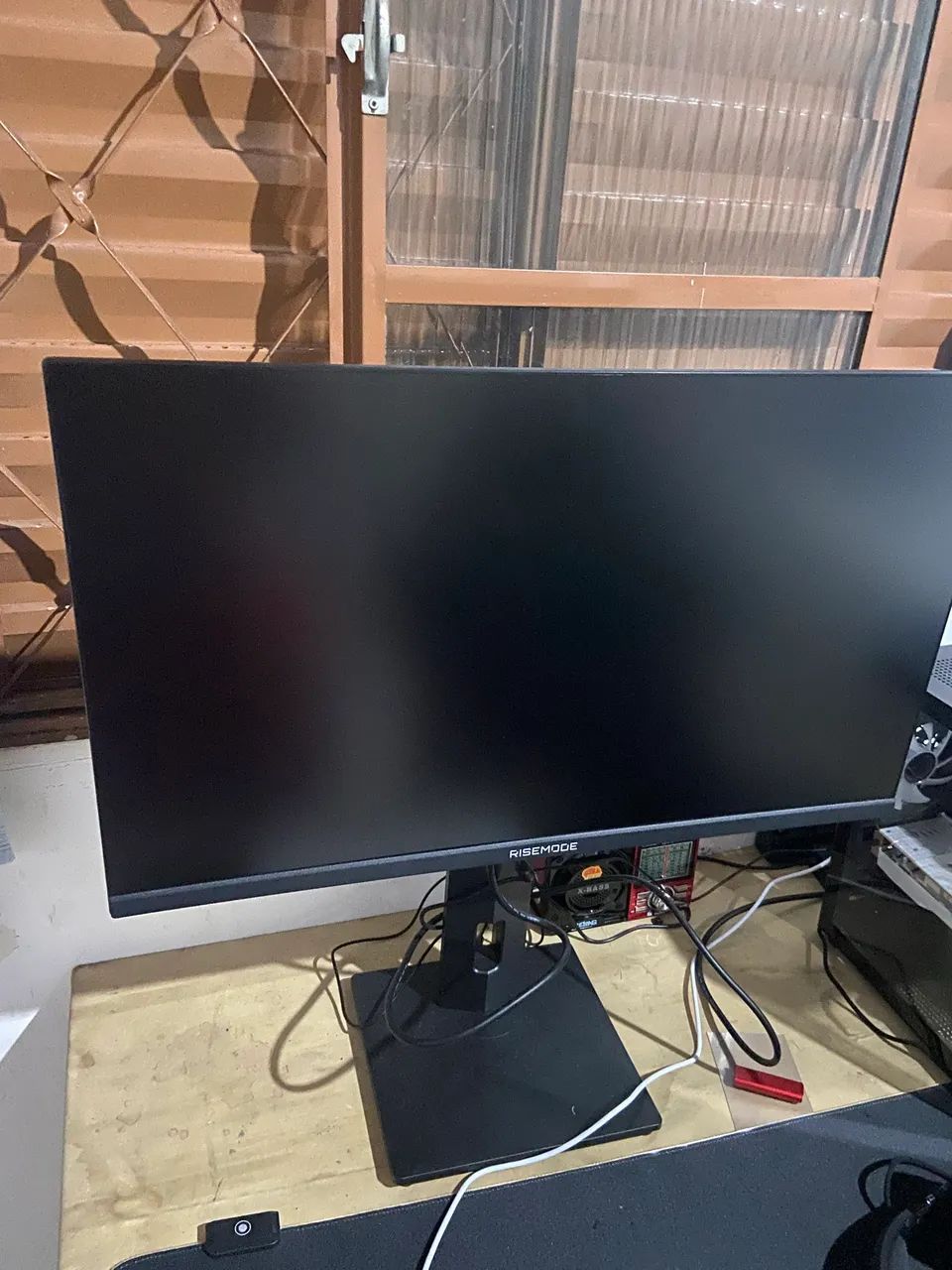 Monitor 2k