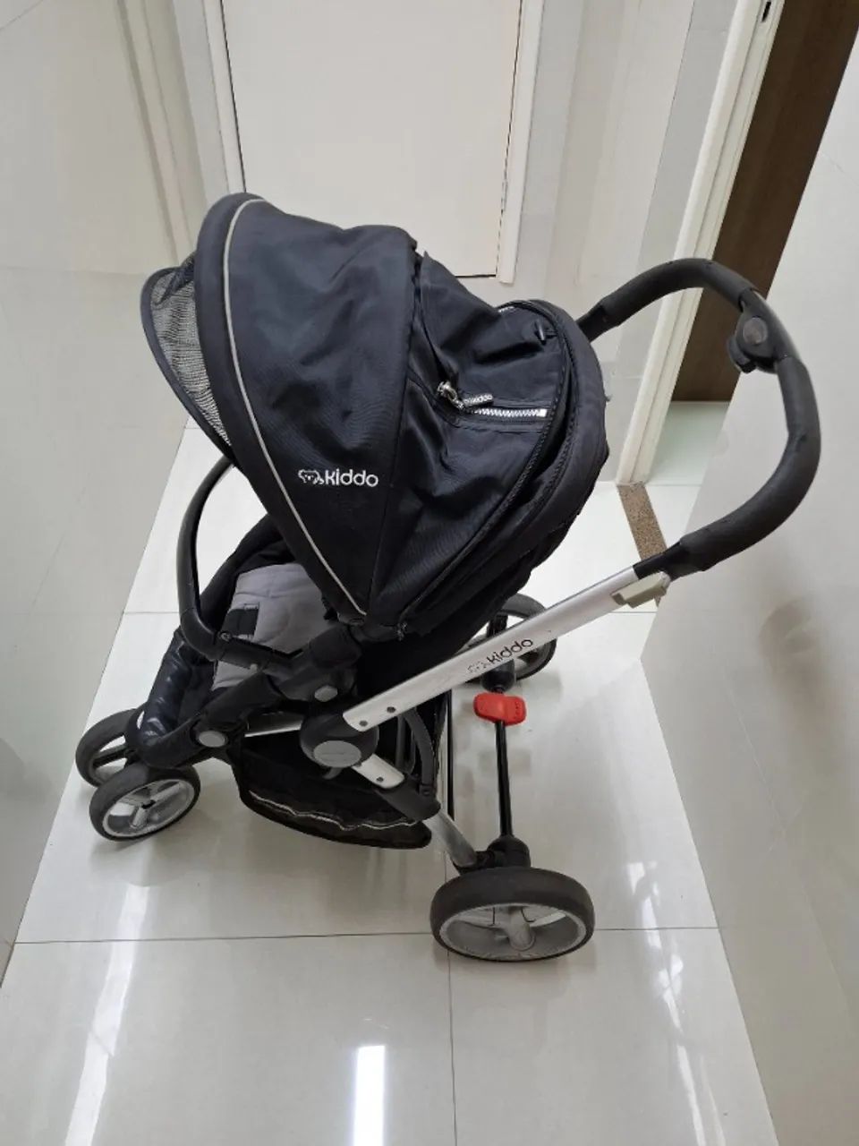 Carrinho de bebê + bebê conforto - Foto 2