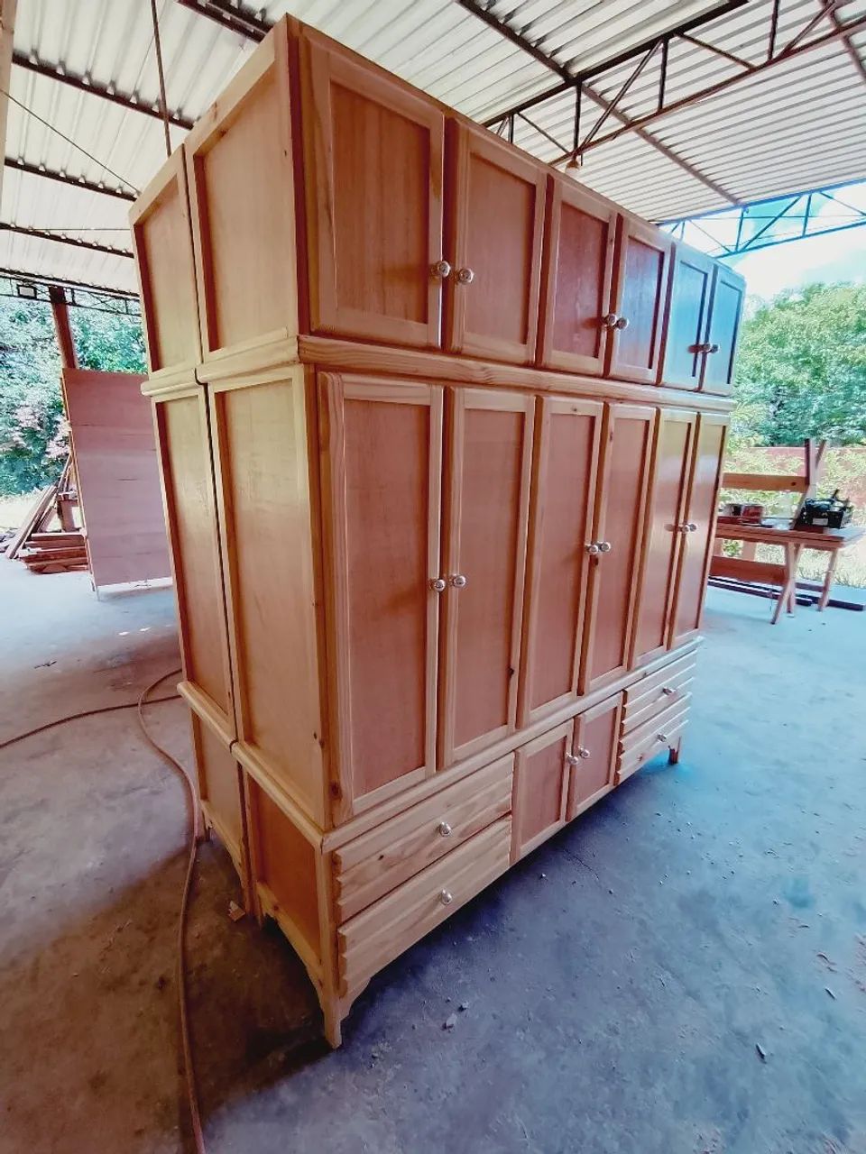 Guarda roupa de casal de madeira  - Foto 3