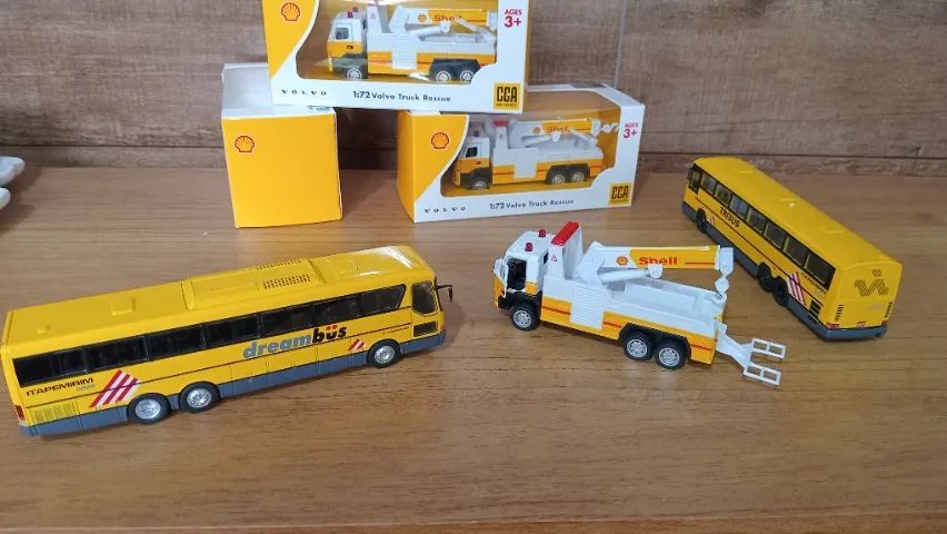 CAMINHÃO REBOQUE 1/72 COMPARÍVEL COM OS ÔNIBUS BRCLASSICS.