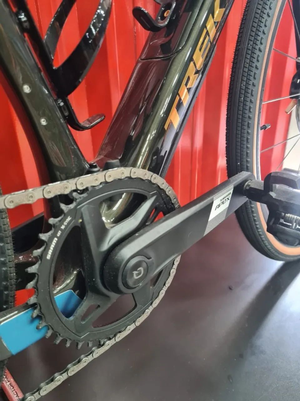 Trek Checkpoint SL 5 Carbon Tam S - SRAM Apex AXS + Power Meter