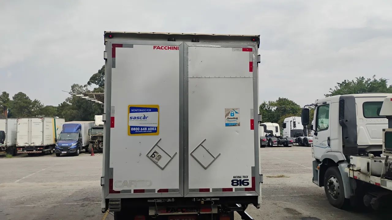 Cargo 816  - Foto 5