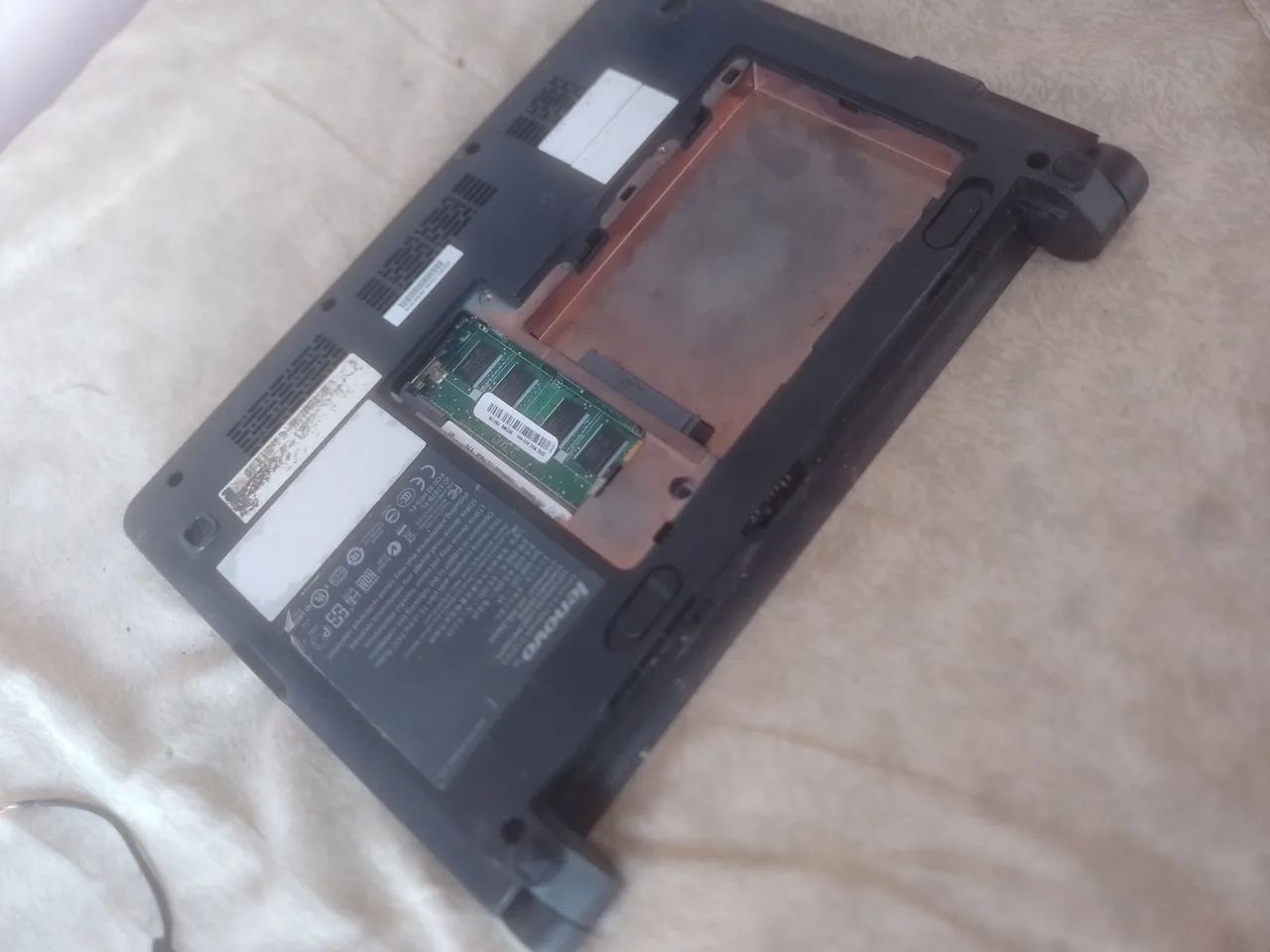 Netbook Lenovo 10" - Foto 2
