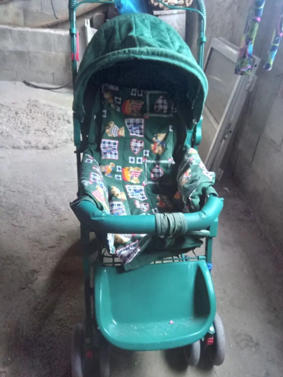 Carrinho de Bebê usado em bom estado