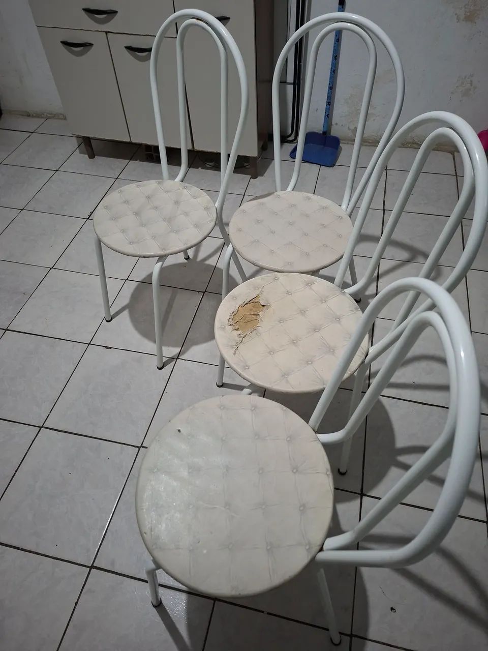 Cadeiras - Foto 2
