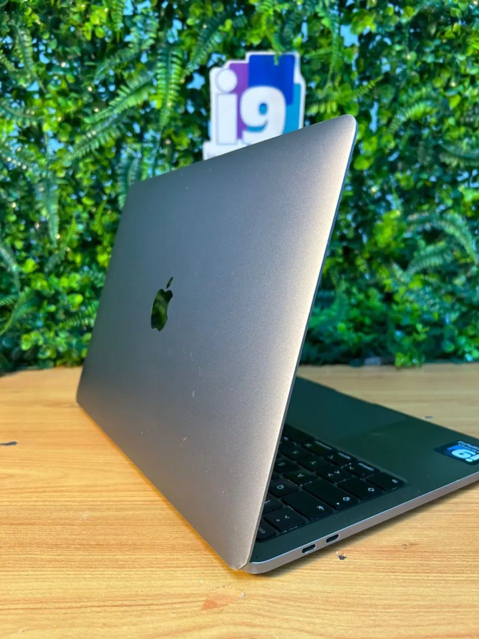 MacBook Pro A2289 2020 Intel Core i5 Quad-core 1,4 GHZ 8GB DDR3