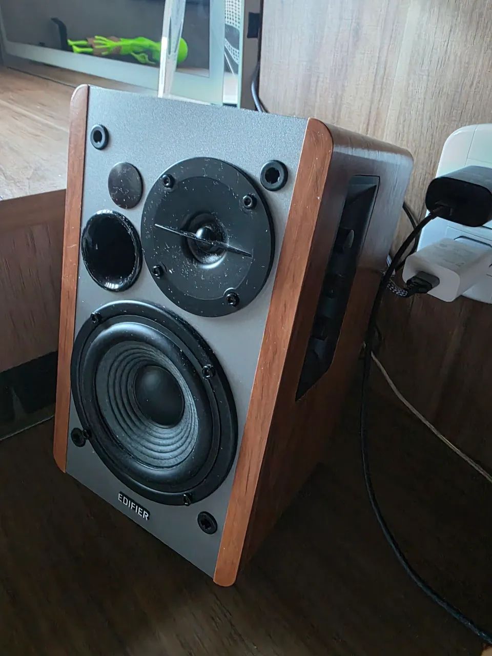 Monitor de Áudio Edifier R1280DB Bluetooth Bivolt 42W<br><br>Oficial<br><br>EDIFIER - Foto 2