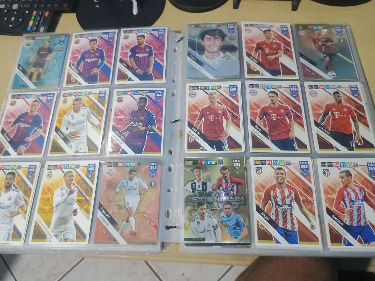 Cartões da Panini - Foto 3