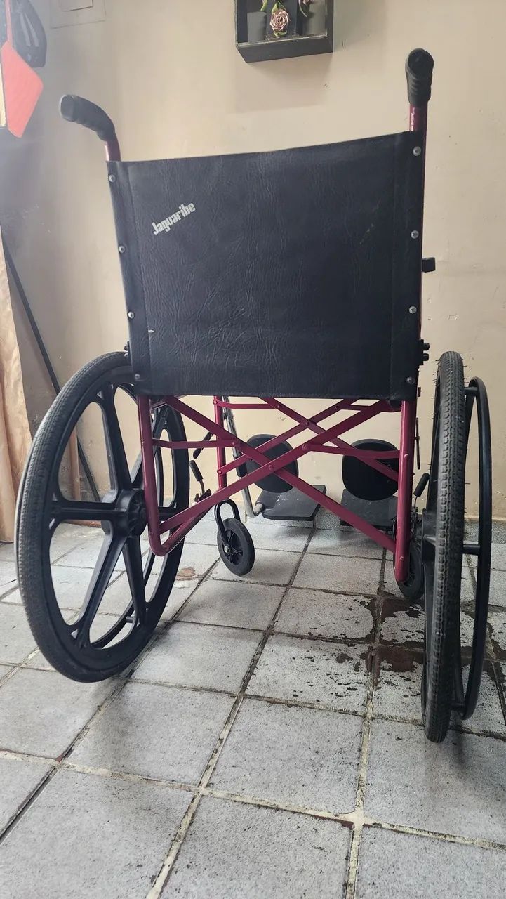 Cadeiras de rodas - Foto 4