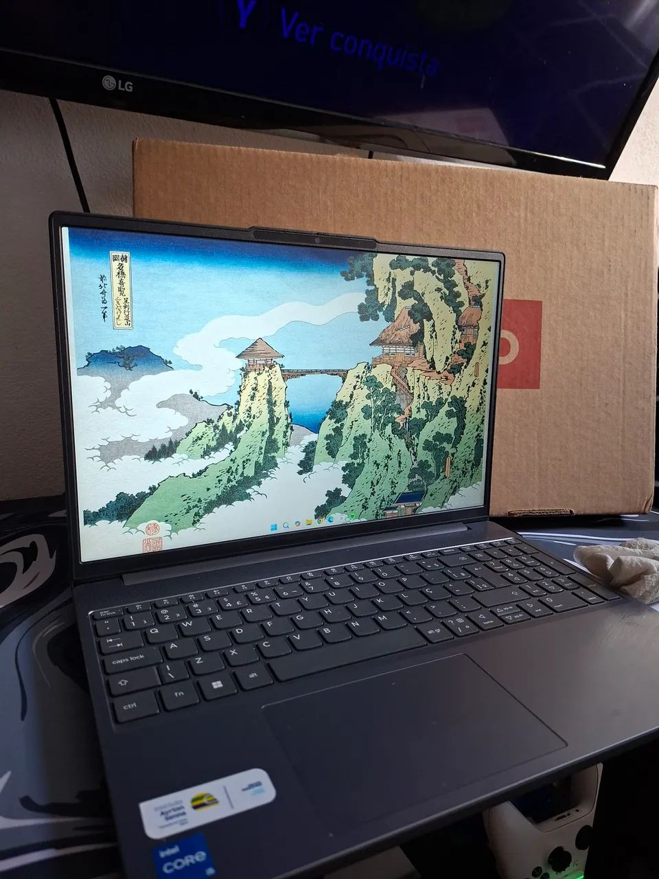 Vendo notebook novo levono