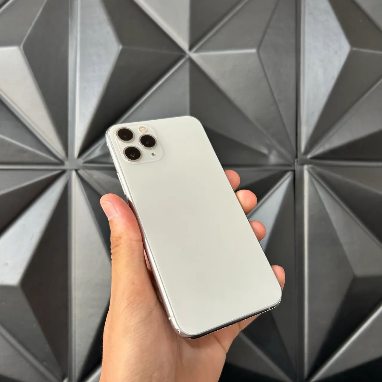 iPhone 11 Pro 256Gb Seminovo - Celulares e Smartphones