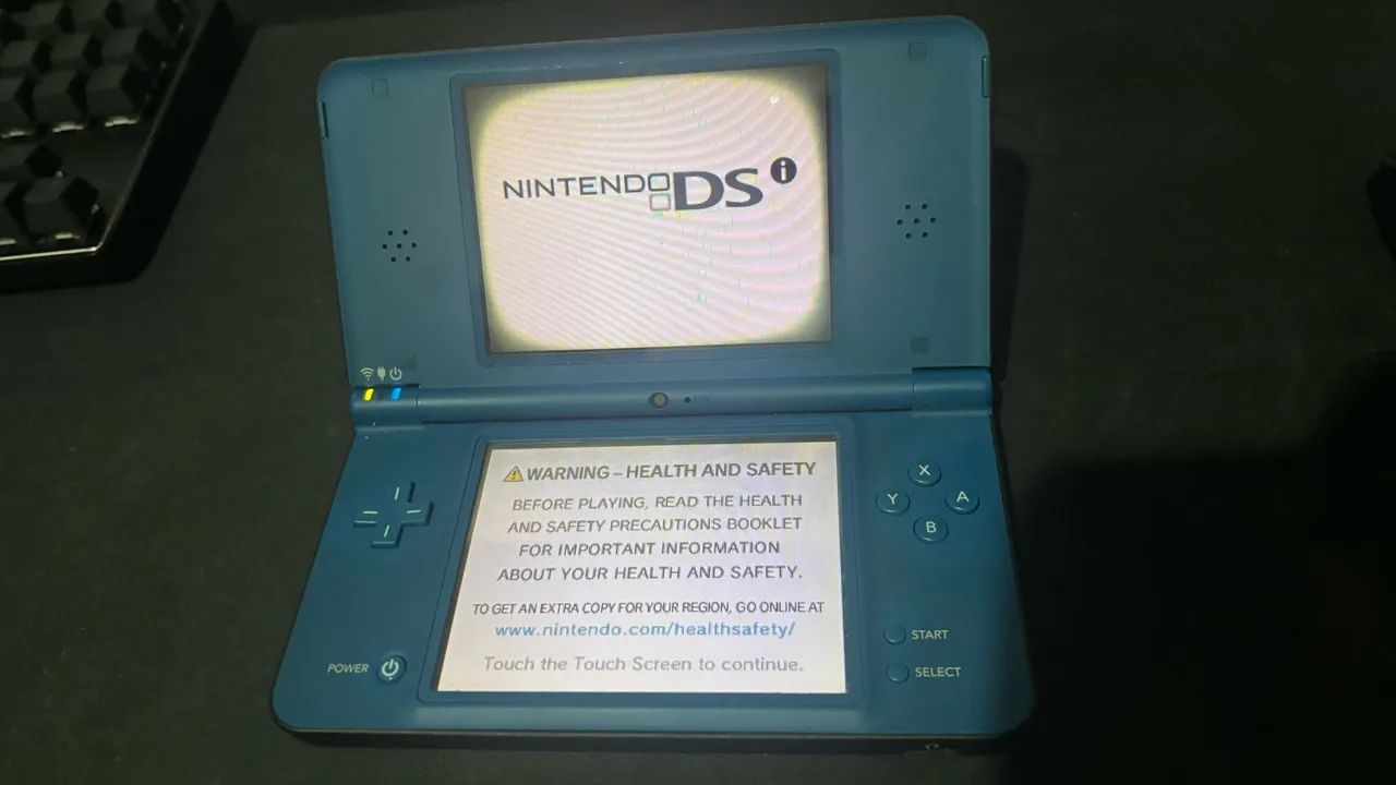 Nintendo DSi XL - Foto 3