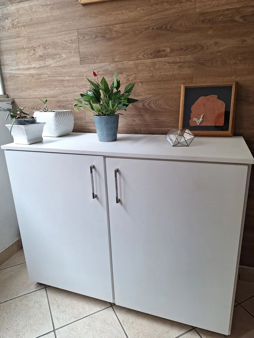 Movel multifuncional com prateleiras em mdf