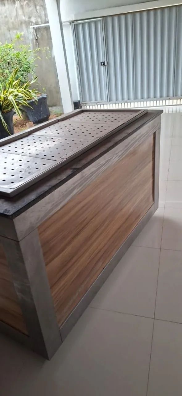 Jogos de cadeira, e balcão expositor frio.  - Foto 2