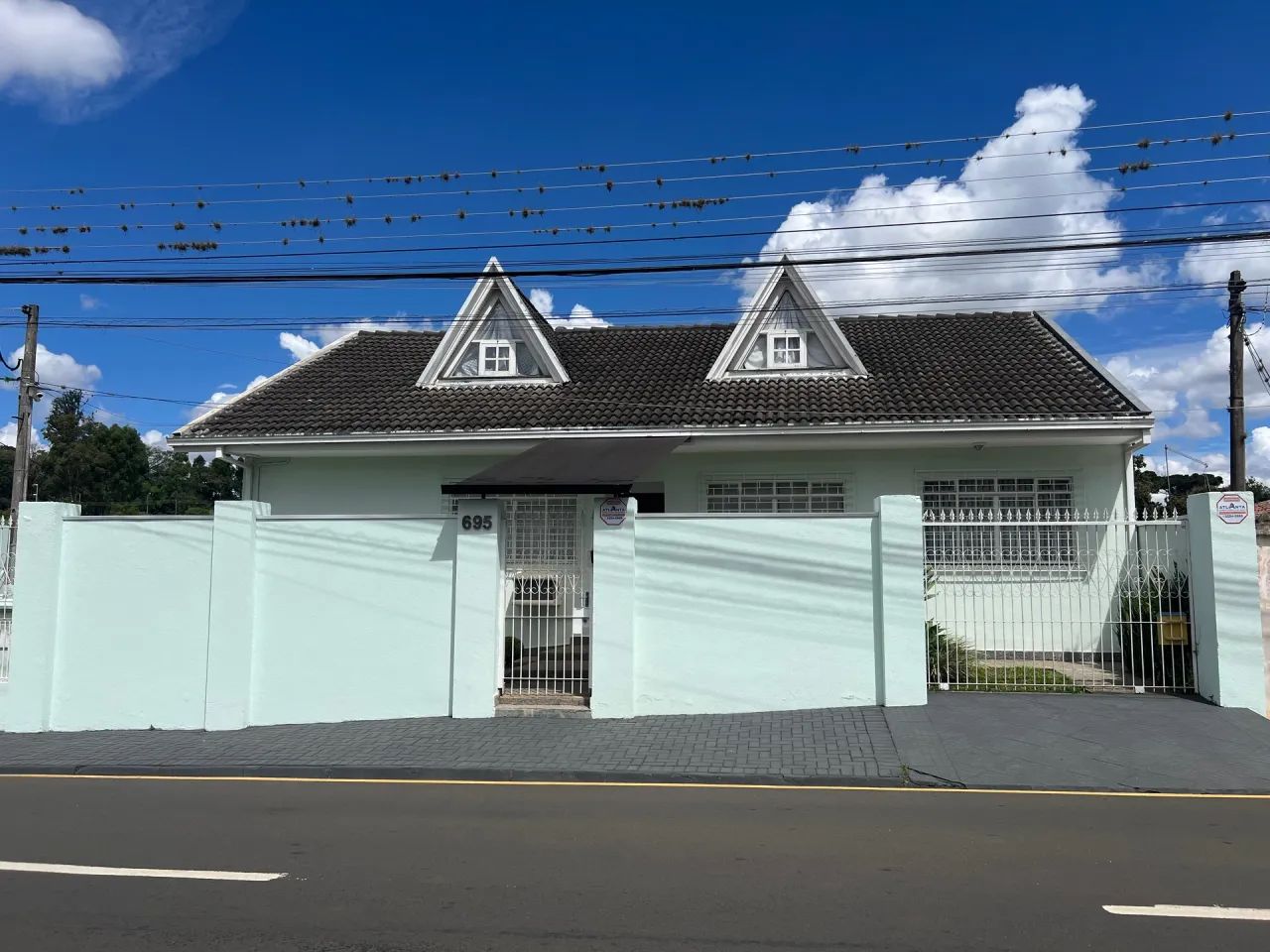 Comercial para venda, 4 Vagas, 310 m², Estrela