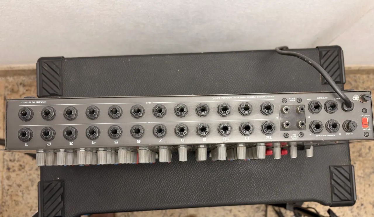 Mesa de Som Analógica Wattsom MSX 12 - Clássica e Funcionando - Foto 2