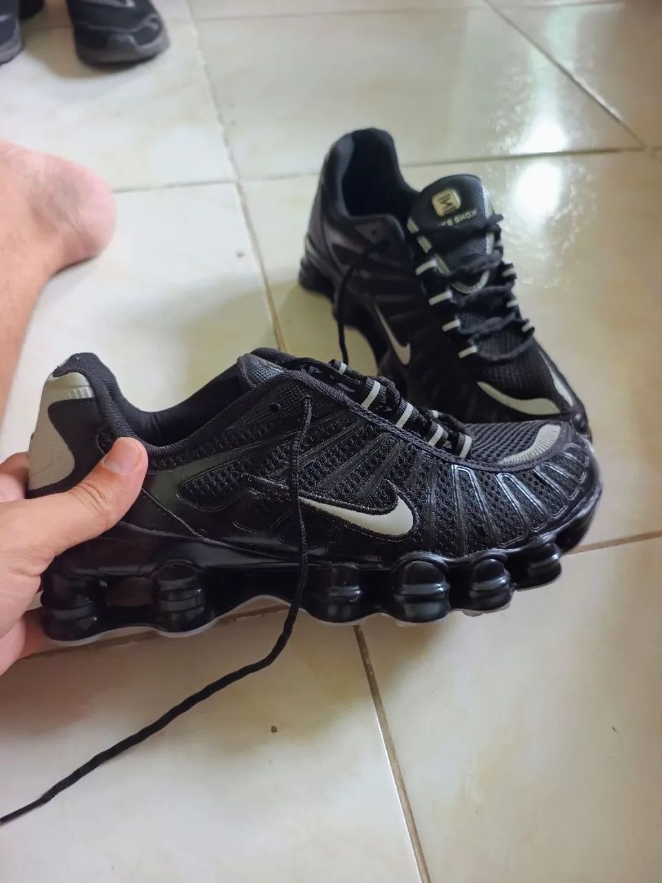 Nike Shox 12 Molas - Tamanho 40 - Foto 2