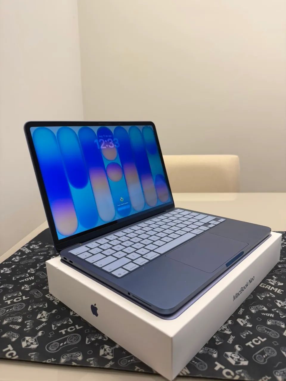 MacBook Neo Azul  - Foto 2