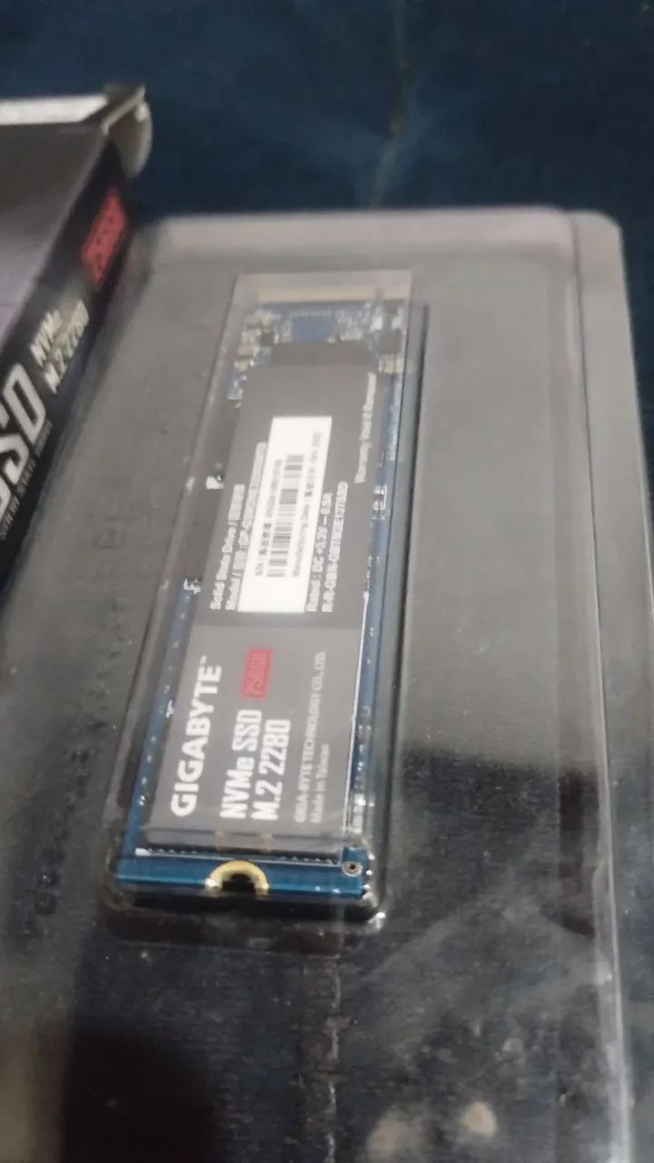 Nvme m.2 256g gigabyte 