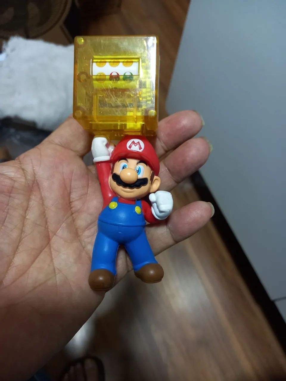 BONECO MARIO COM CUBO AMARELO MAC DONALDS  - Foto 2