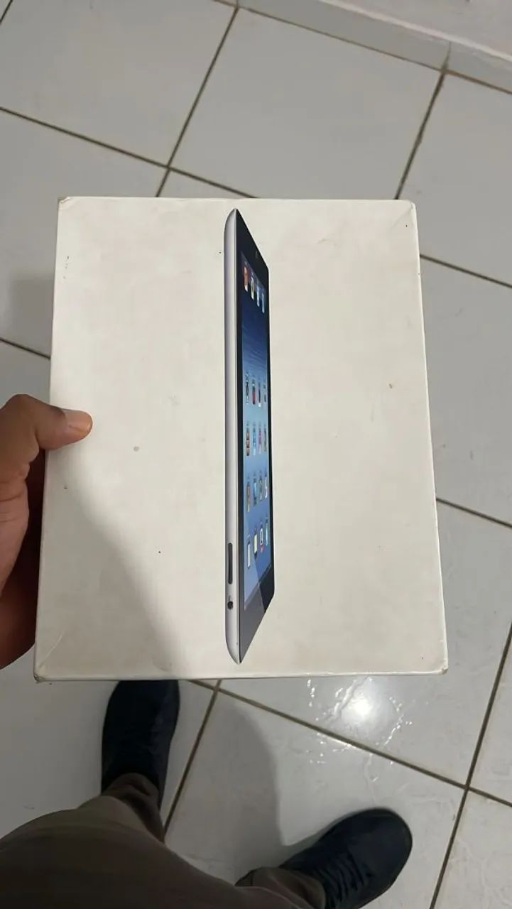 Ipad Novo, com caixa e acessórios - 128 gb - 700 facilito cartão  - Foto 2