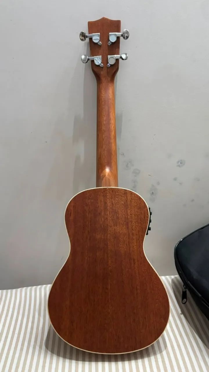 Ukulele Eletroacústico Namasté Perfeito + Capa  - Foto 4