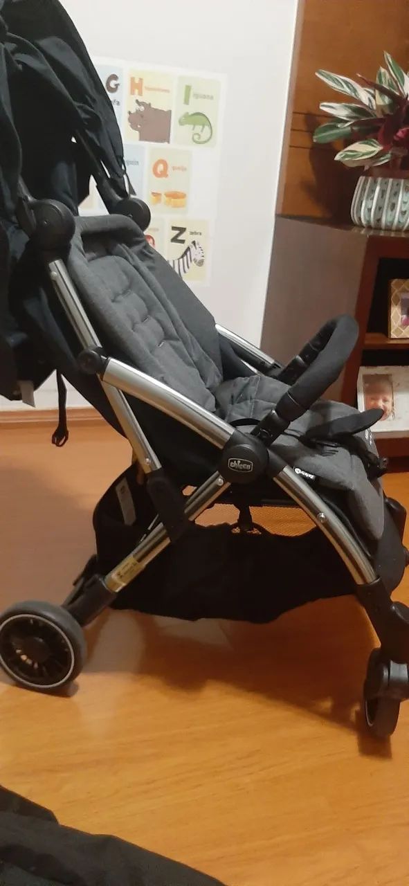 Carrinho de Bebê Chicco - Foto 2