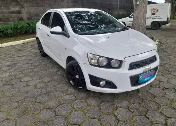 Chevrolet Sonic 2012 Usados e Novos - São José Dos Campos, SP