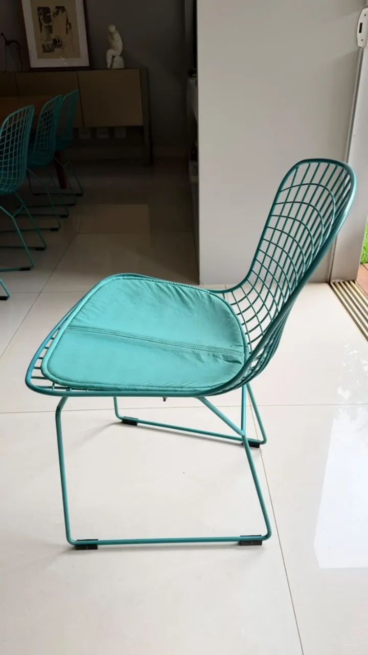 Cadeira modelo Bertoia azul turquesa  - Foto 3