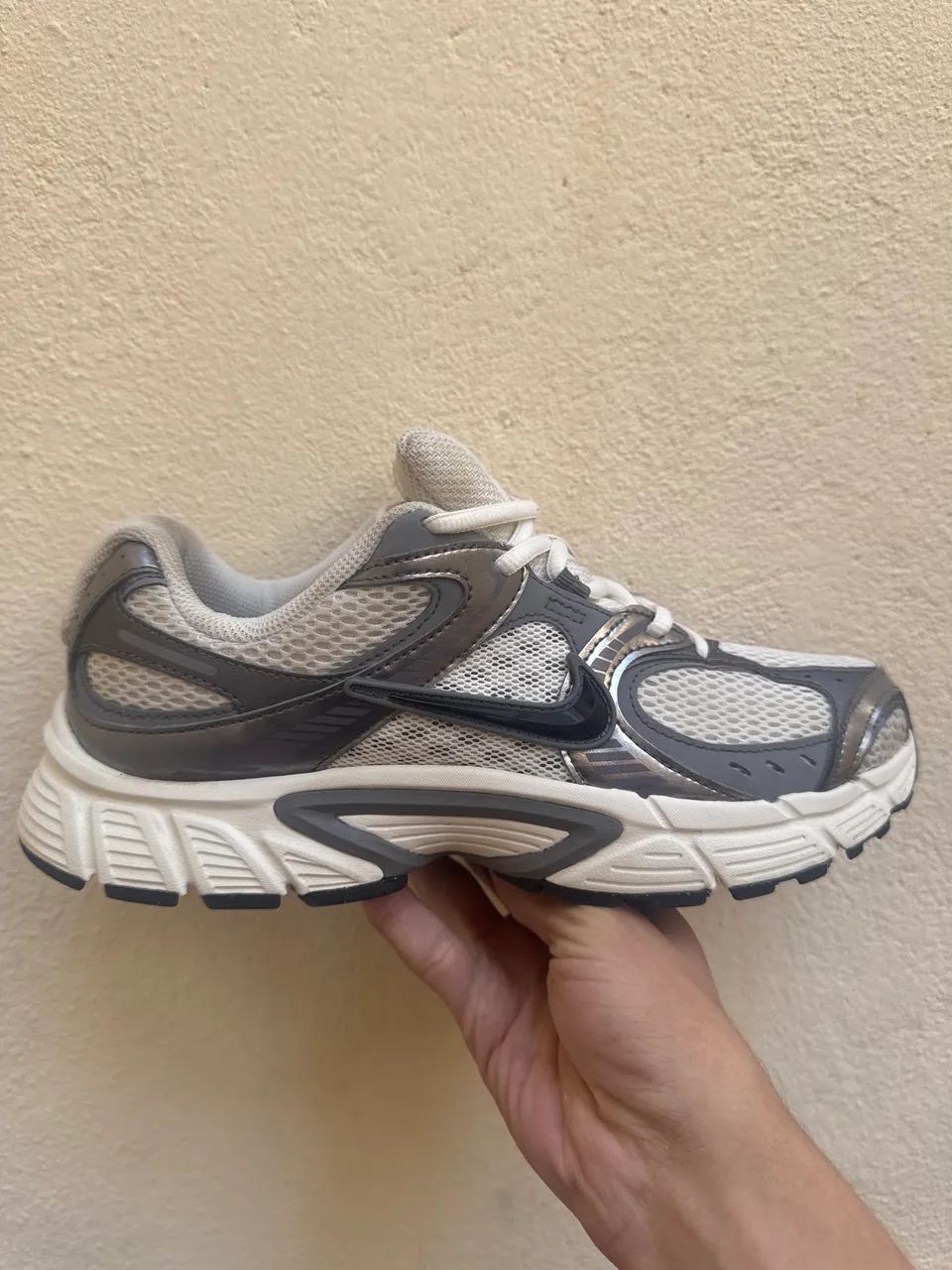 Nike V5 Run 
