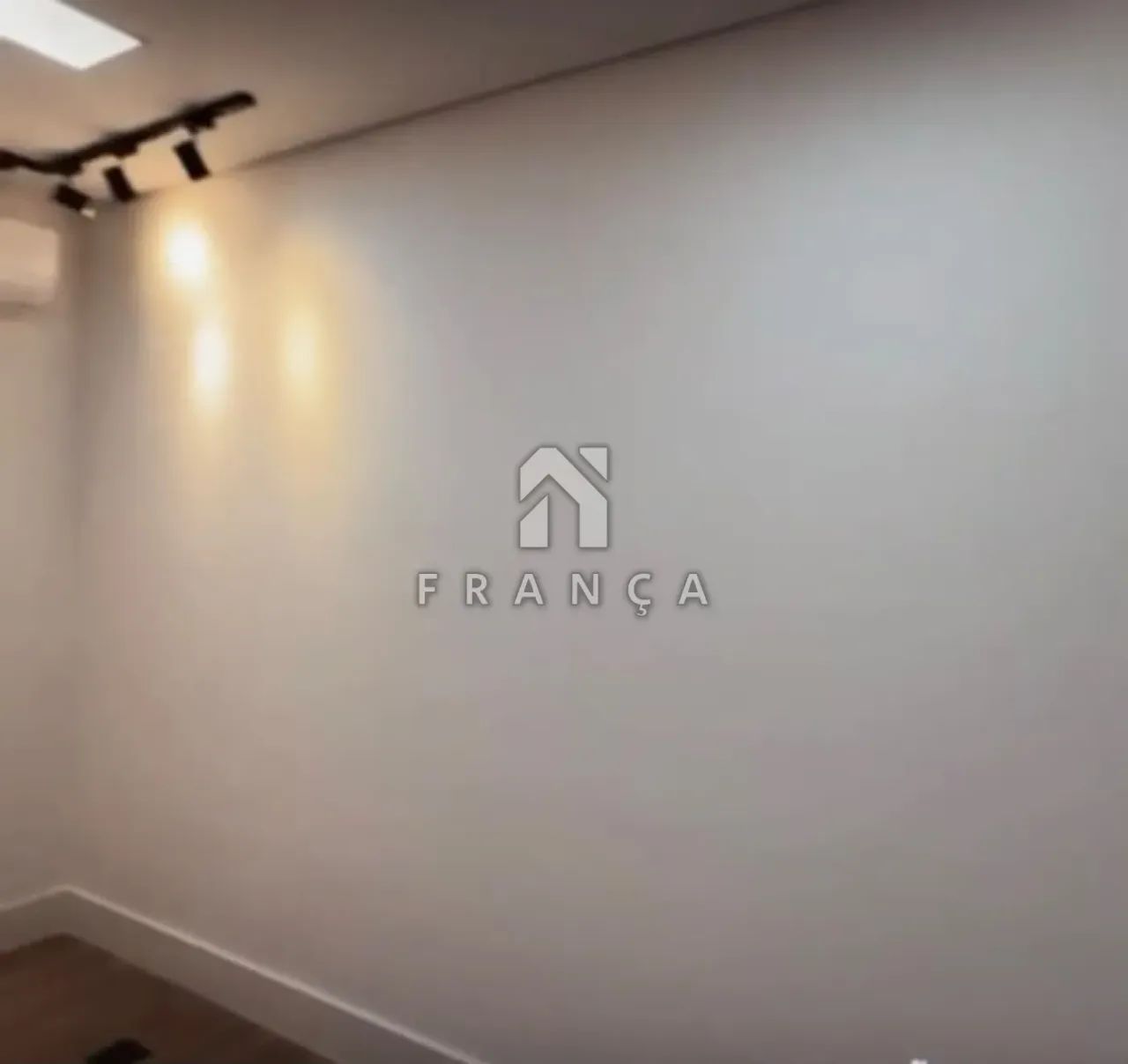 SALA COMERCIAL PARA LOCAÇÃO - BOULEVARD JACAREÍ - Foto 4