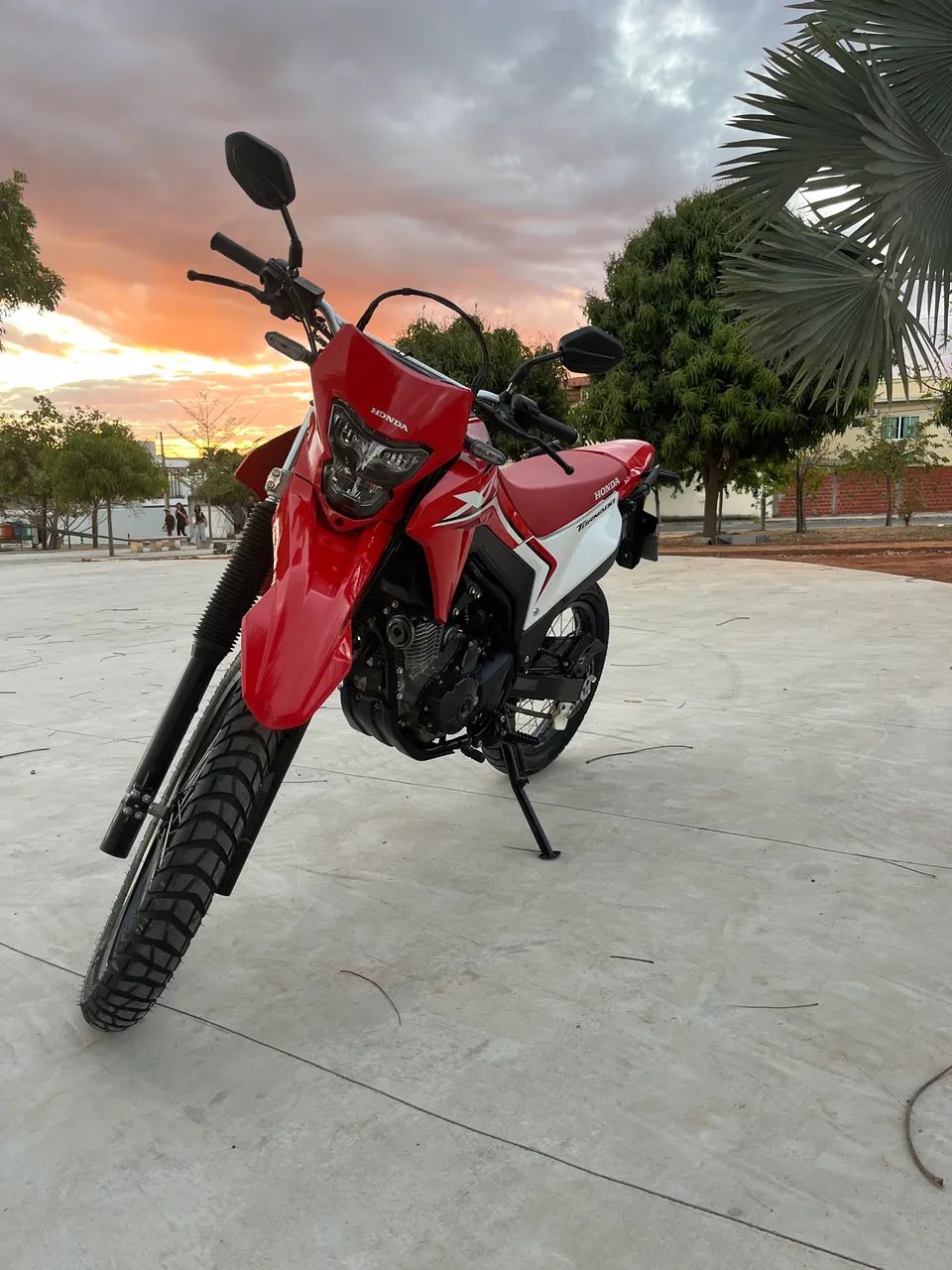 Tornado 300 - Foto 3