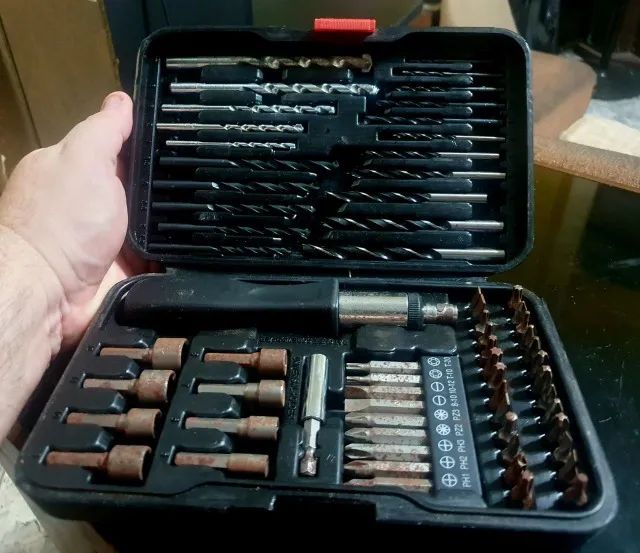 Jogo de Brocas e Soquetes com 67 Peças Skil 